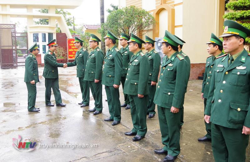 Thượng tướng Phan Văn Giang đến thăm cơ quan Bộ Chỉ huy BĐBP Nghệ An