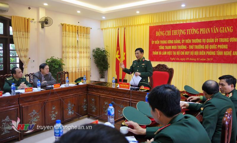 Thượng tướng Phan Văn Giang phát biểu ti buổi làm việc.
