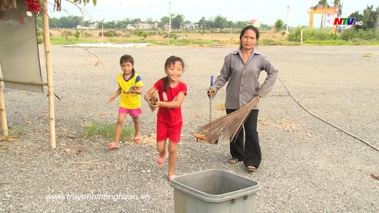 Hoàn cảnh đặc biệt khó khăn của 3 mẹ con chị Nguyễn Thị Xuân  - xóm 8, xã Hưng Long, Hưng Nguyên, Nghệ An
