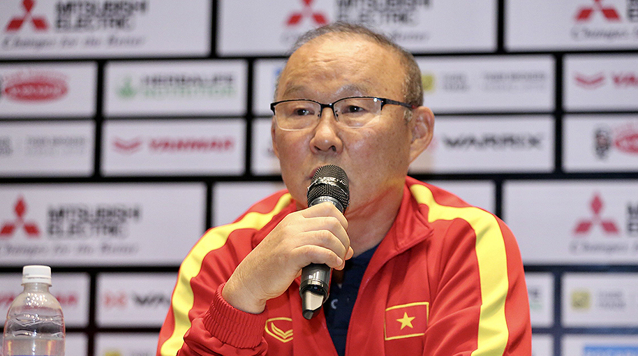 HLV Park: &quote;Việt Nam cần vào bán kết với ngôi đầu bảng AFF Cup&quote;