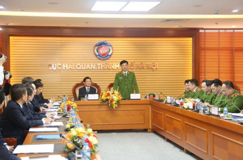 Thượng tướng Nguyễn Duy Ngọc, Thứ trưởng Bộ Công an, phát biểu tại hội nghị