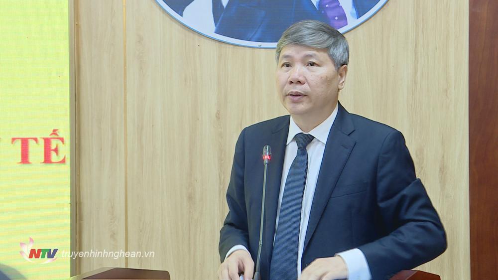 Đồng chí Nguyễn Đức Hòa - Phó Tổng Giám đốc Bảo hiểm xã hội Việt Nam phát biểu tại hội nghị.