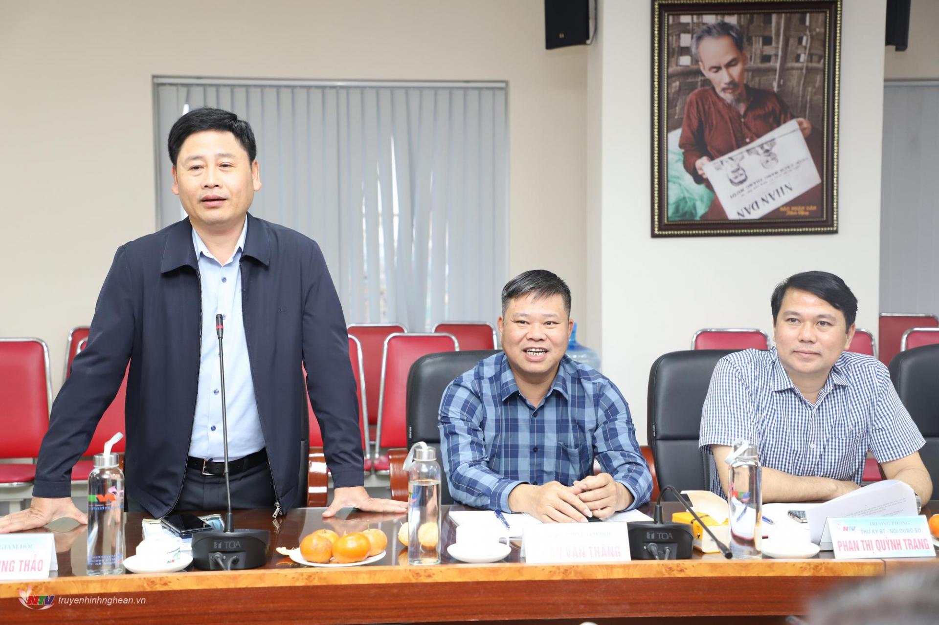 Đồng chí Trần Minh Ngọc - Giám đốc Đài PT-TH Nghệ An, Chủ tịch Hội nhà báo tỉnh phát biểu tại cuộc họp.