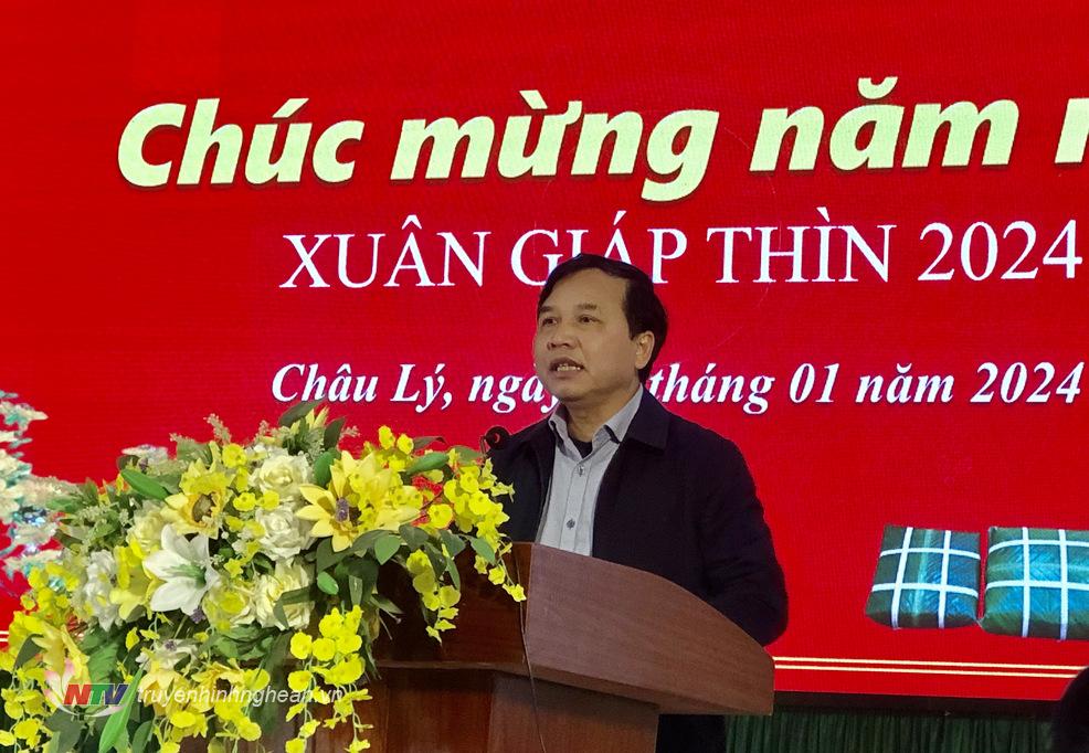 Đồng chí Nguyễn Như Khôi, Phó Chủ tịch HĐND tỉnh phát biểu chúc Tết.
