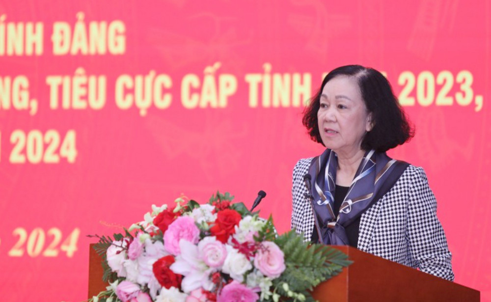 Đồng chí Trương Thị Mai, Ủy viên Bộ Chính trị, Thường trực Ban Bí thư, Trưởng Ban Tổ chức Trung ương phát biểu chỉ đạo hội nghị.
