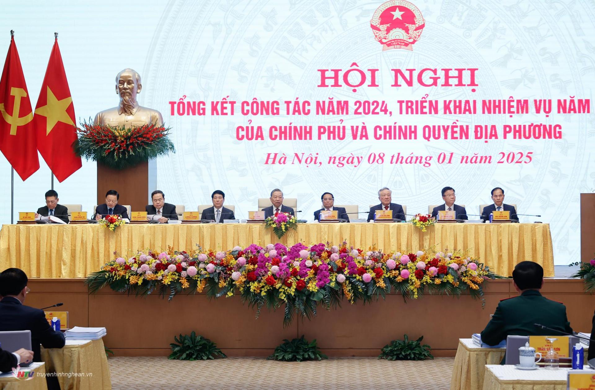 Hội nghị tổng kết công tác năm 2024, triển khai nhiệm vụ năm 2025 của Chính phủ và chính quyền địa phương có ý nghĩa hết sức quan trọng, tập trung đánh giá tình hình, kết quả đạt được trên các lĩnh vực trong năm 2024.