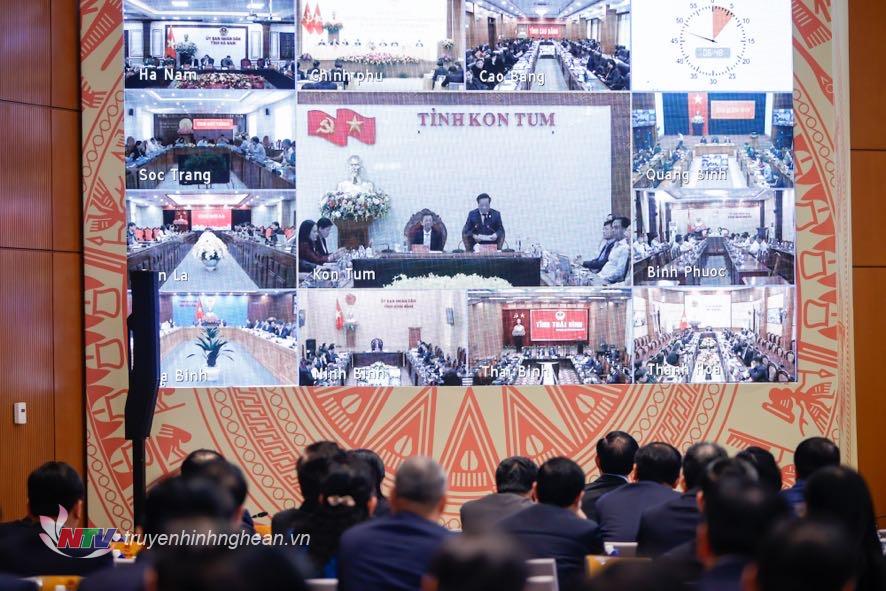 Hội nghị tổng kết công tác năm 2024, triển khai nhiệm vụ năm 2025 của Chính phủ và chính quyền địa phương được tổ chức theo hình thức trực tuyến.