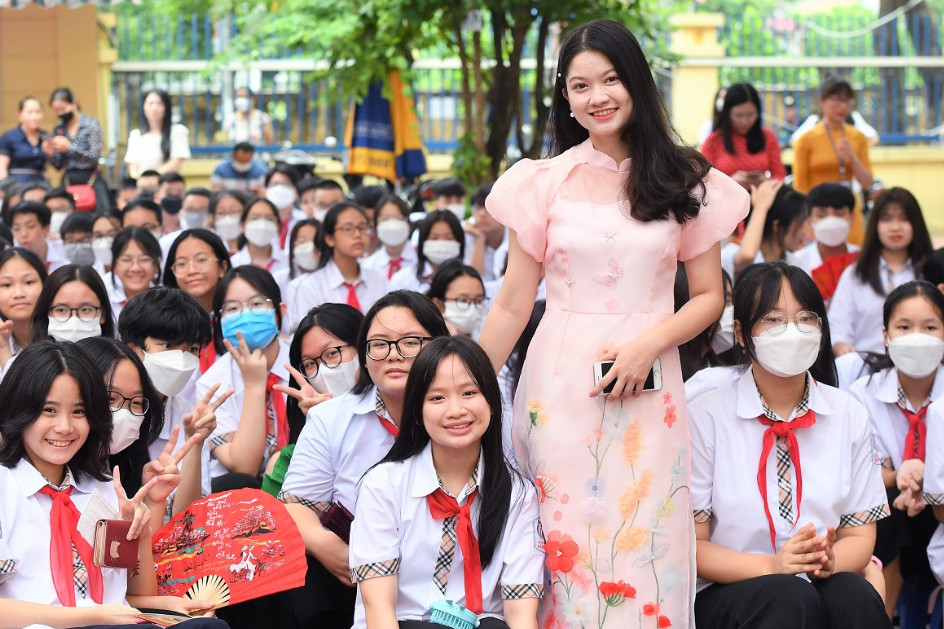 Học sinh Hà Nội trong lễ khai giảng năm học mới. Ảnh: Hoàng Hà