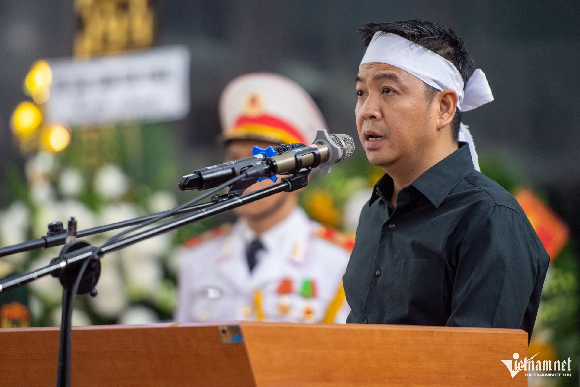 Con trai của Đại tướng Lê Văn Dũng tại lễ truy điệu