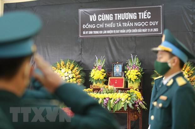 Lễ tang Thiếu tá phi công Trần Ngọc Duy. 