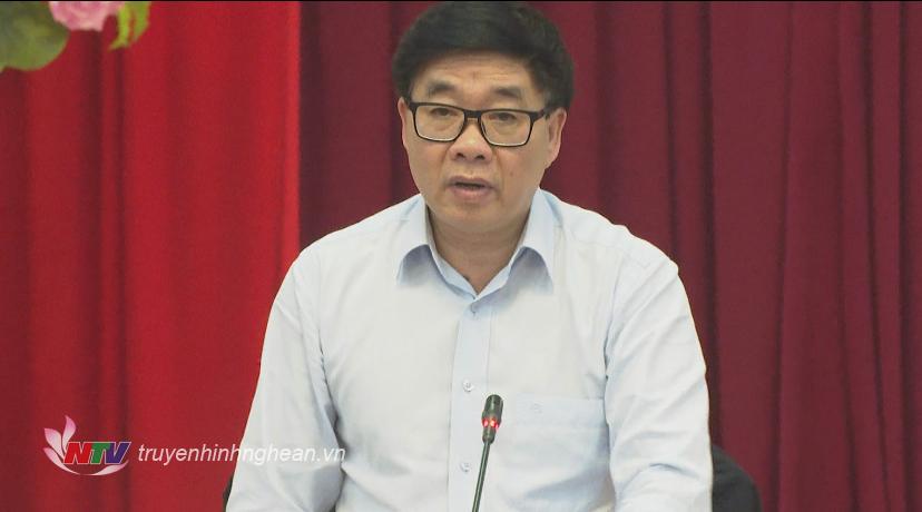 Phó Bí thư Thường trực Tỉnh uỷ Nguyễn Văn Thông phát biểu kết luận hội nghị.