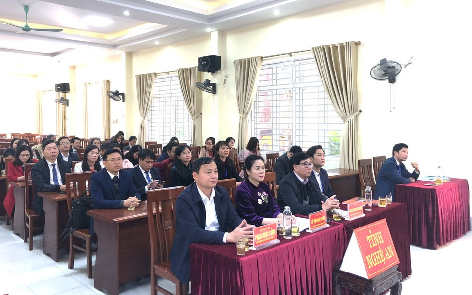 Các đại biểu tham dự tại điểm cầu tỉnh Nghệ An.