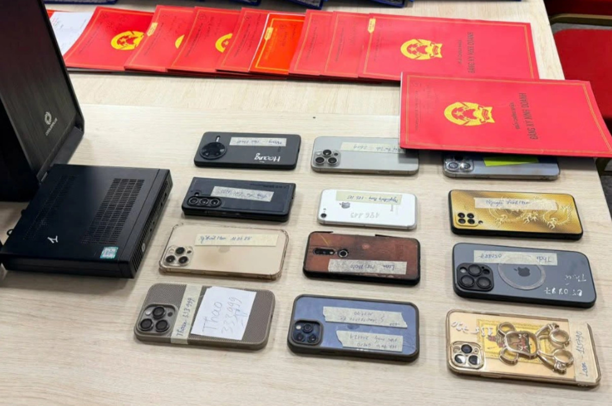 Tang vật cảnh sát thu giữ (Ảnh: Công an cung cấp).