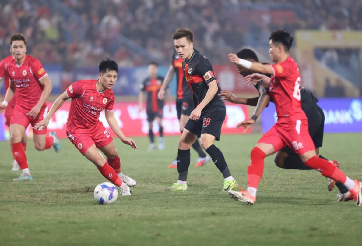 V-League 2025/26 bị gián đoạn vì nhiều lý do