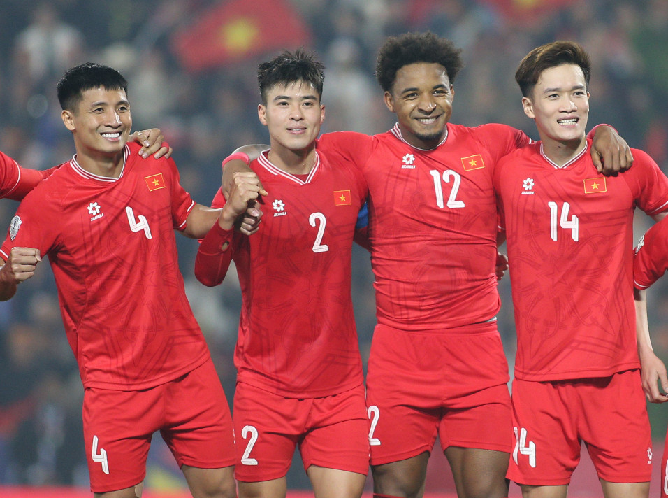 Tuyển Việt Nam làm mới sức mạnh. Ảnh: S.N