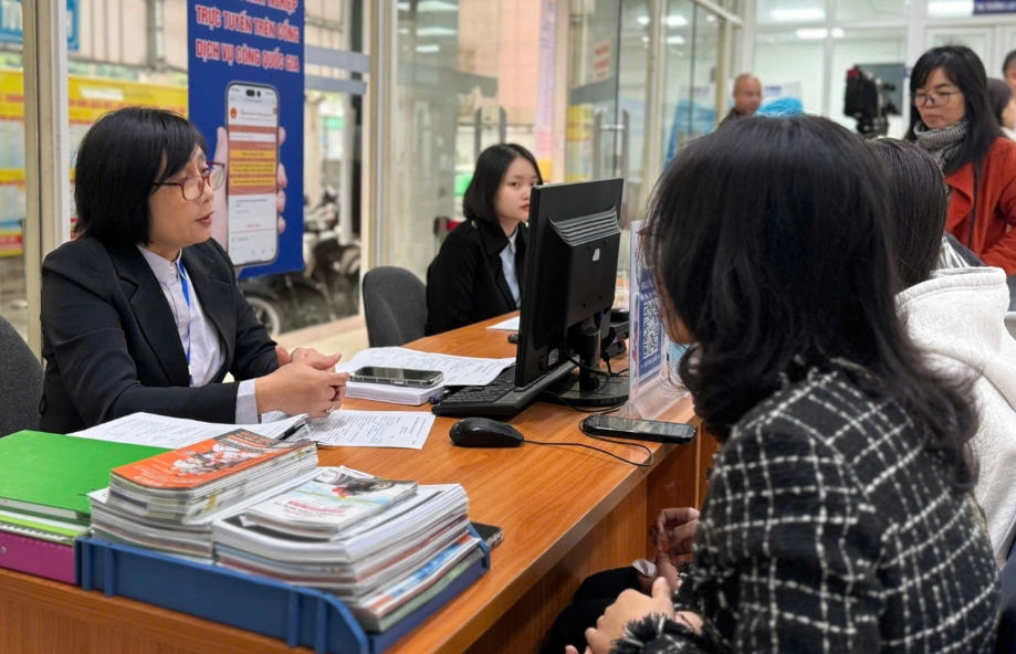 Bộ Nội vụ dự báo nhiều ngành tăng cường tuyển dụng lao động (Ảnh minh họa: Thanh Bình).