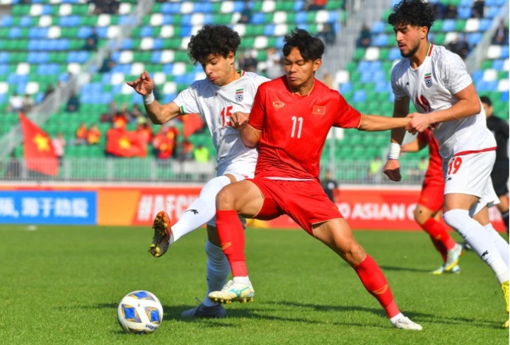 U20 Việt Nam không hề lép vế trước đối thủ mạnh.