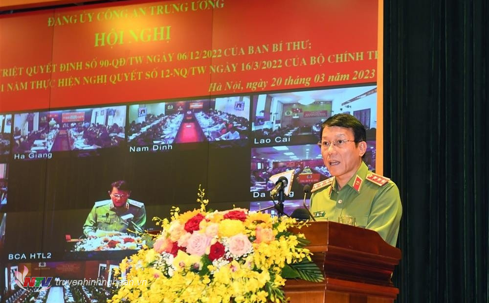 Thứ trưởng Lương Tam Quang phát biểu khai mạc hội nghị.