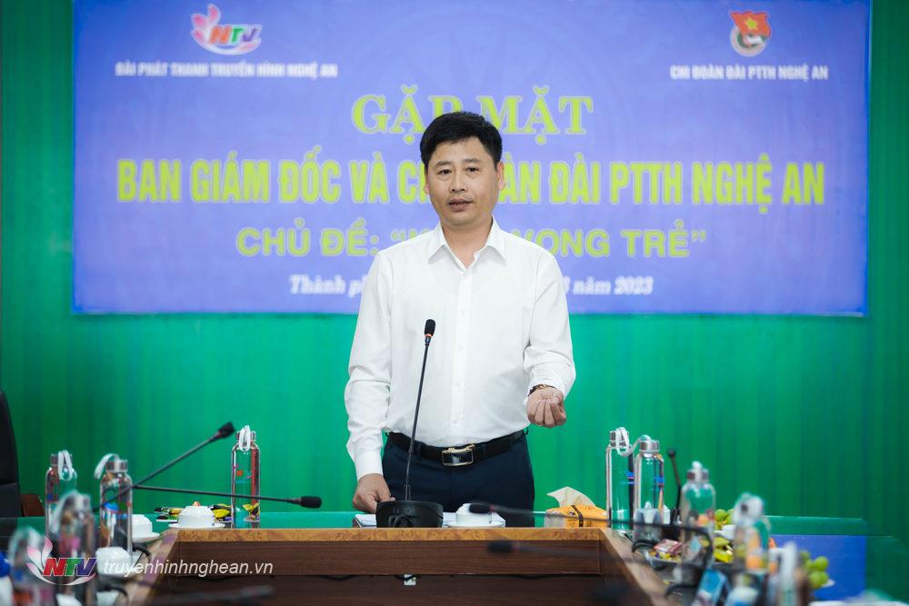 Đồng chí Trần Minh Ngọc - Bí thư Đảng uỷ, Giám đốc Đài PT-TH Nghệ An, Chủ tịch Hội Nhà báo tỉnh phát biểu tại hội nghị.