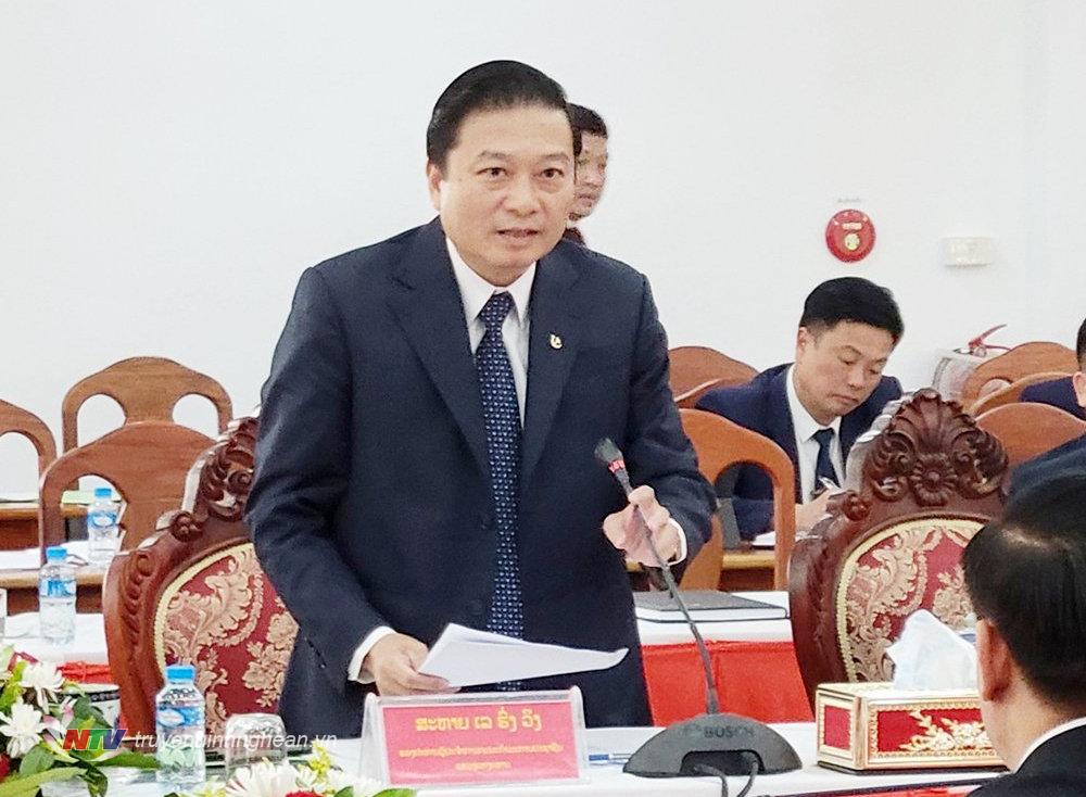 Phó Chủ tịch Thường trực UBND tỉnh Lê Hồng Vinh phát biểu tại hội đàm.