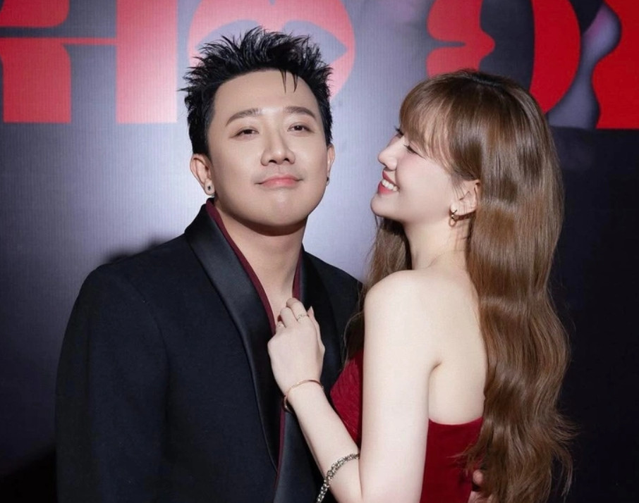 Sau khi phim Thỏ ơi!! đại thắng phòng vé Tết, Hari Won từng đăng ảnh Trấn Thành bay sang Hàn Quốc để đóng phim - Ảnh: FBNV