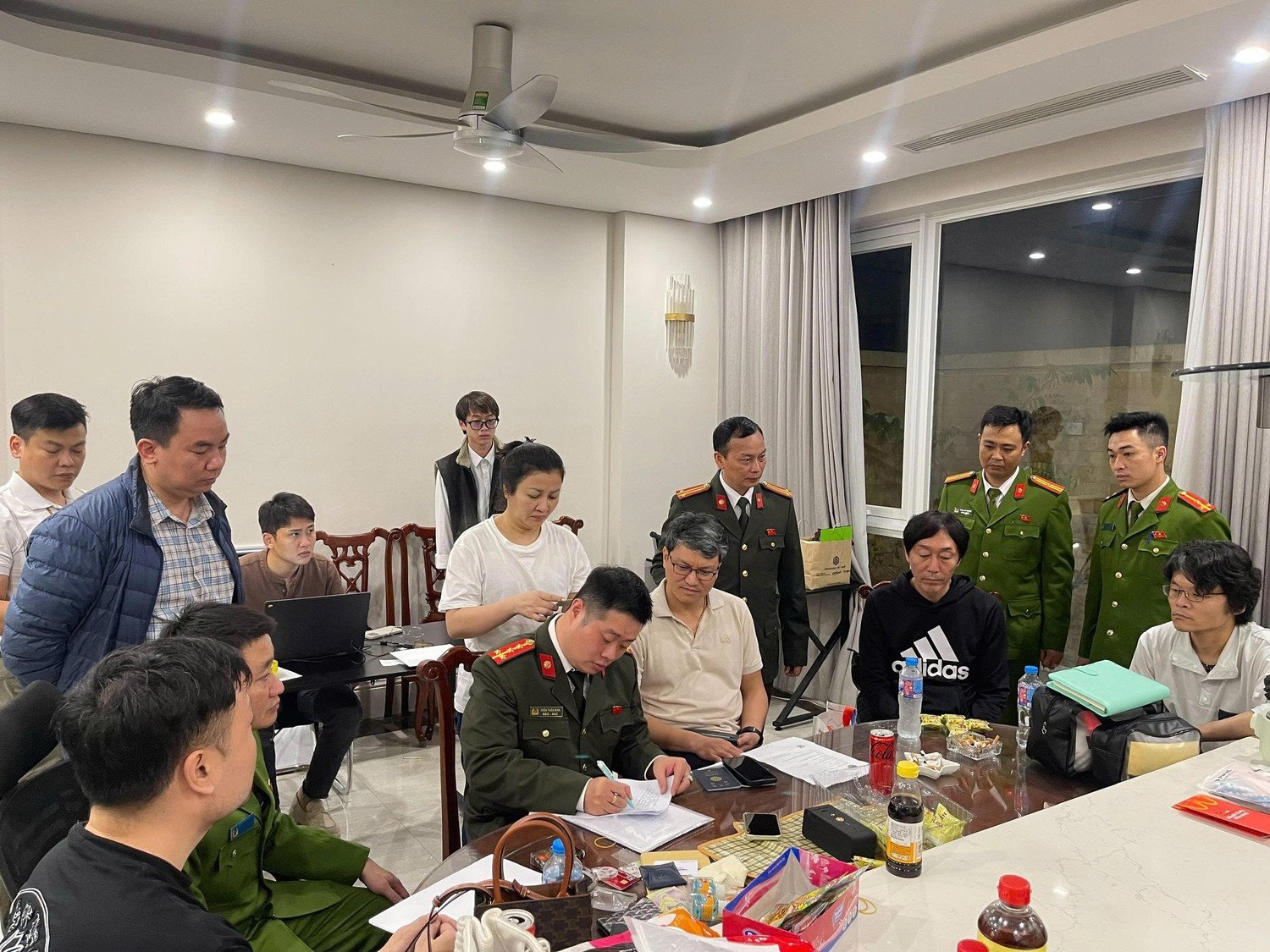 Đối tượng trong vụ án.