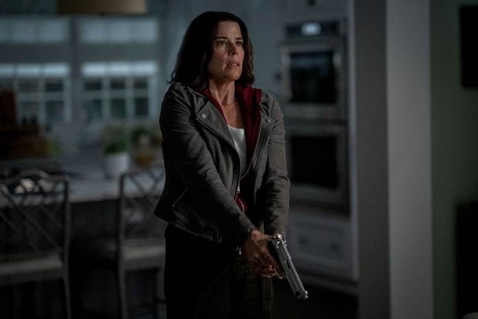 “Final Girl” đời đầu Neve Campbell trở lại với vai diễn huyền thoại Sidney Prescott.