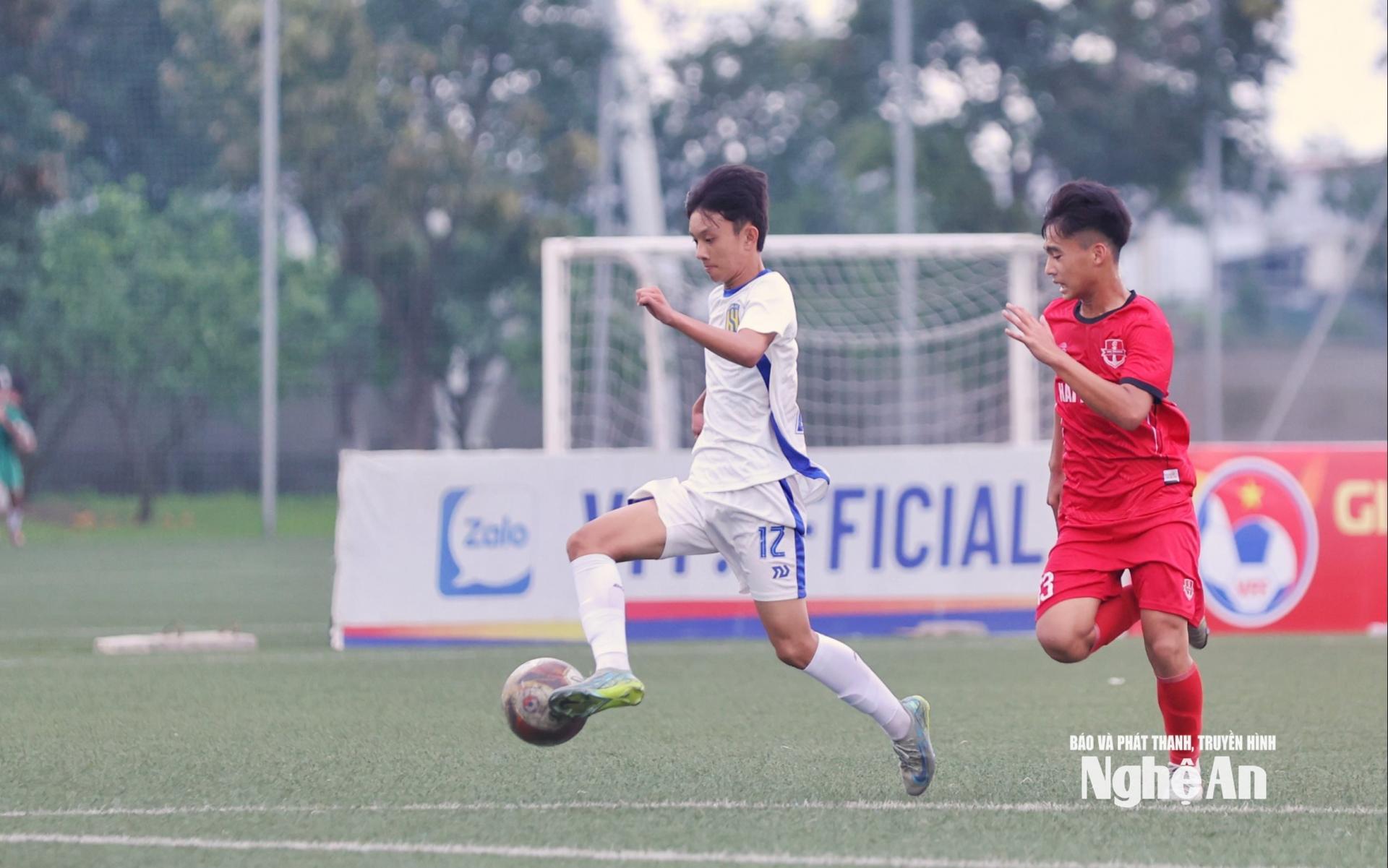 Trận đấu này là cơ hội để các cầu thủ học hỏi, tích luỹ kinh nghiệm. Ảnh: Đức Anh