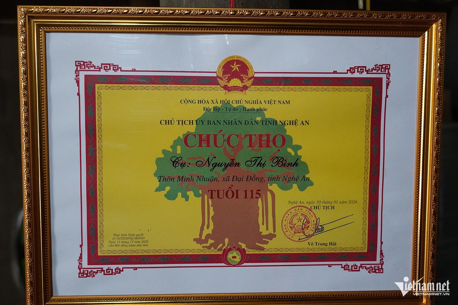 Chủ tịch UBND tỉnh Nghệ An chúc thọ cụ Nguyễn Thị Bình tuổi 115