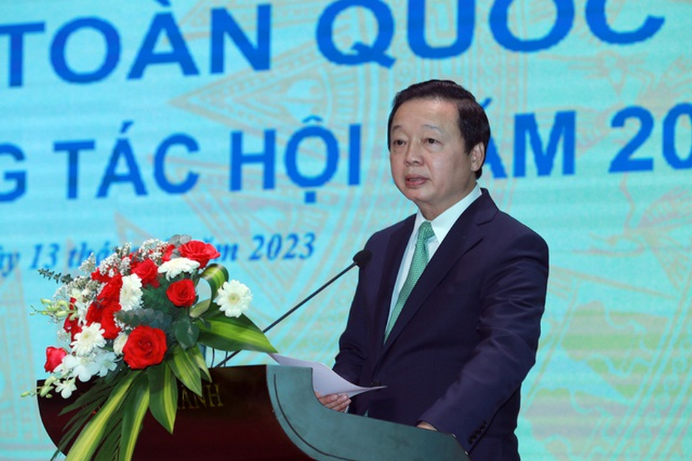 Phó Thủ tướng Trần Hồng Hà mong muốn các cơ quan báo chí đẩy nhanh lộ trình chuyển đổi số, giữ vững chủ quyền thông tin trên không gian mạng