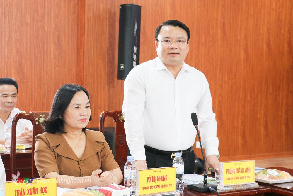 Giám đốc Sở Nông nghiệp và Phát triển nông thôn Phùng Thành Vinh phát biểu tiếp thu ý kiến chỉ đạo của Chủ tịch UBND tỉnh.