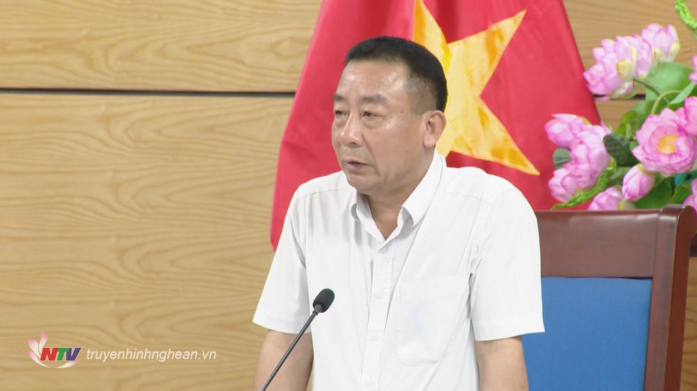 Phó Chủ tịch UBND tỉnh Nguyễn Văn Đệ phát biểu cuộc làm việc.