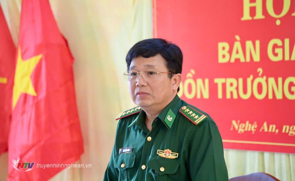 Đại tá Trần Đăng Khoa, Phó Chính ủy BĐBP Nghệ An phát biểu chỉ đạo bàn giao Đồn trưởng Đồn Biên phòng Quỳnh Thuận
