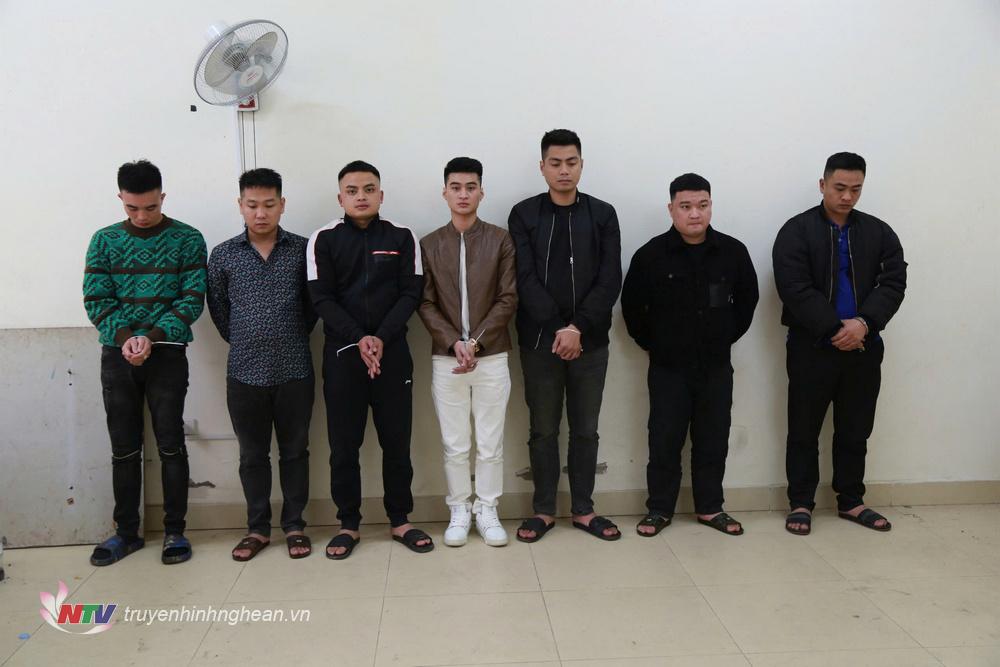 Các đối tượng bị bắt giữ.