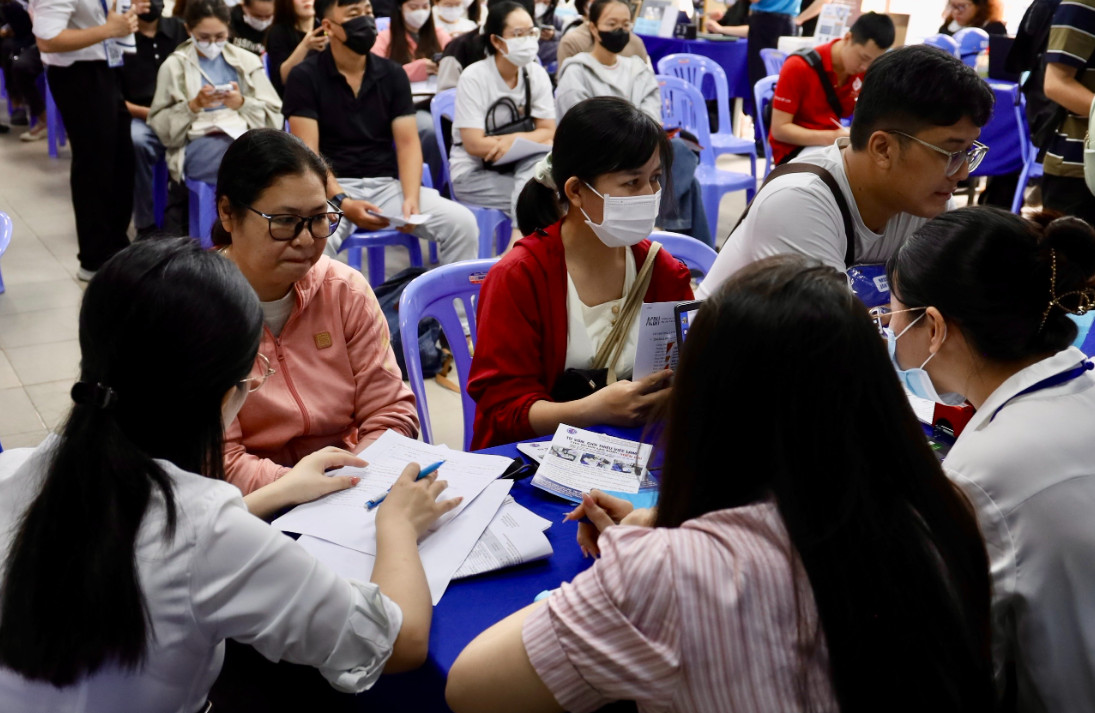 Hơn 120.000 lao động xin trợ cấp thất nghiệp quý I-2026