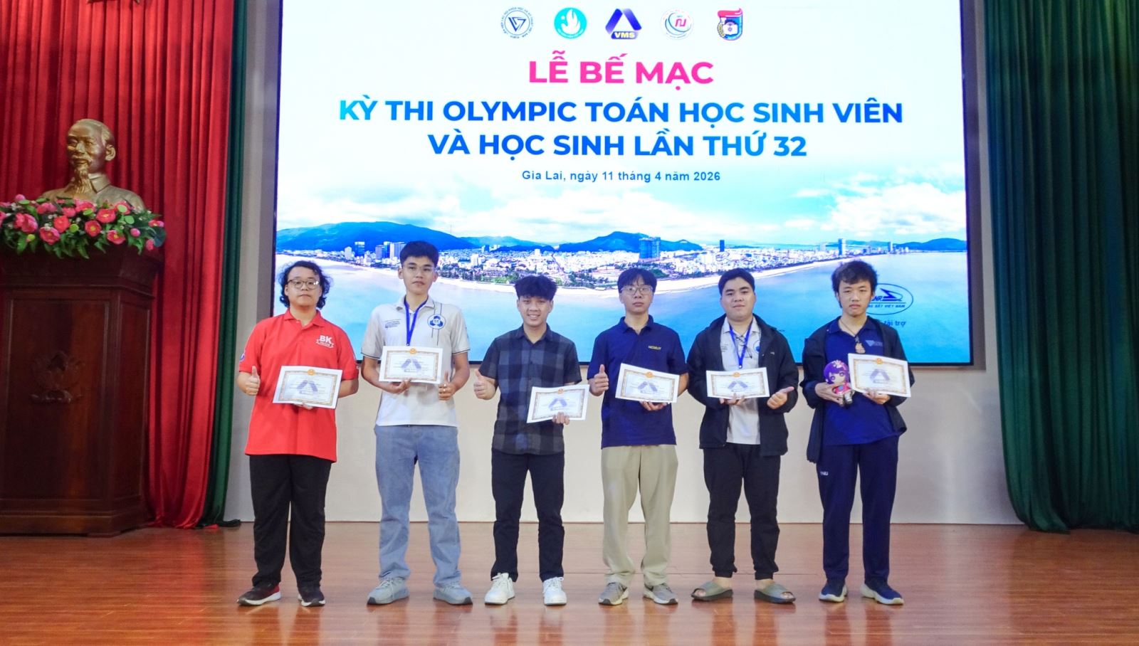 Các em học sinh trong kỳ thi đánh giá năng lực đợt 1 do Đại học Quốc gia TP Hồ Chí Minh tổ chức vào tháng 4/2026.