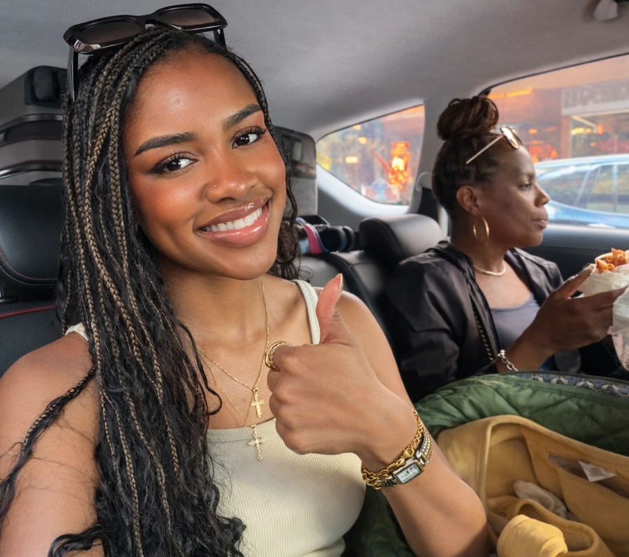 Chi phí du lịch hấp dẫn tại Việt Nam thu hút nhiều khách nước ngoài (Ảnh: Charisma).