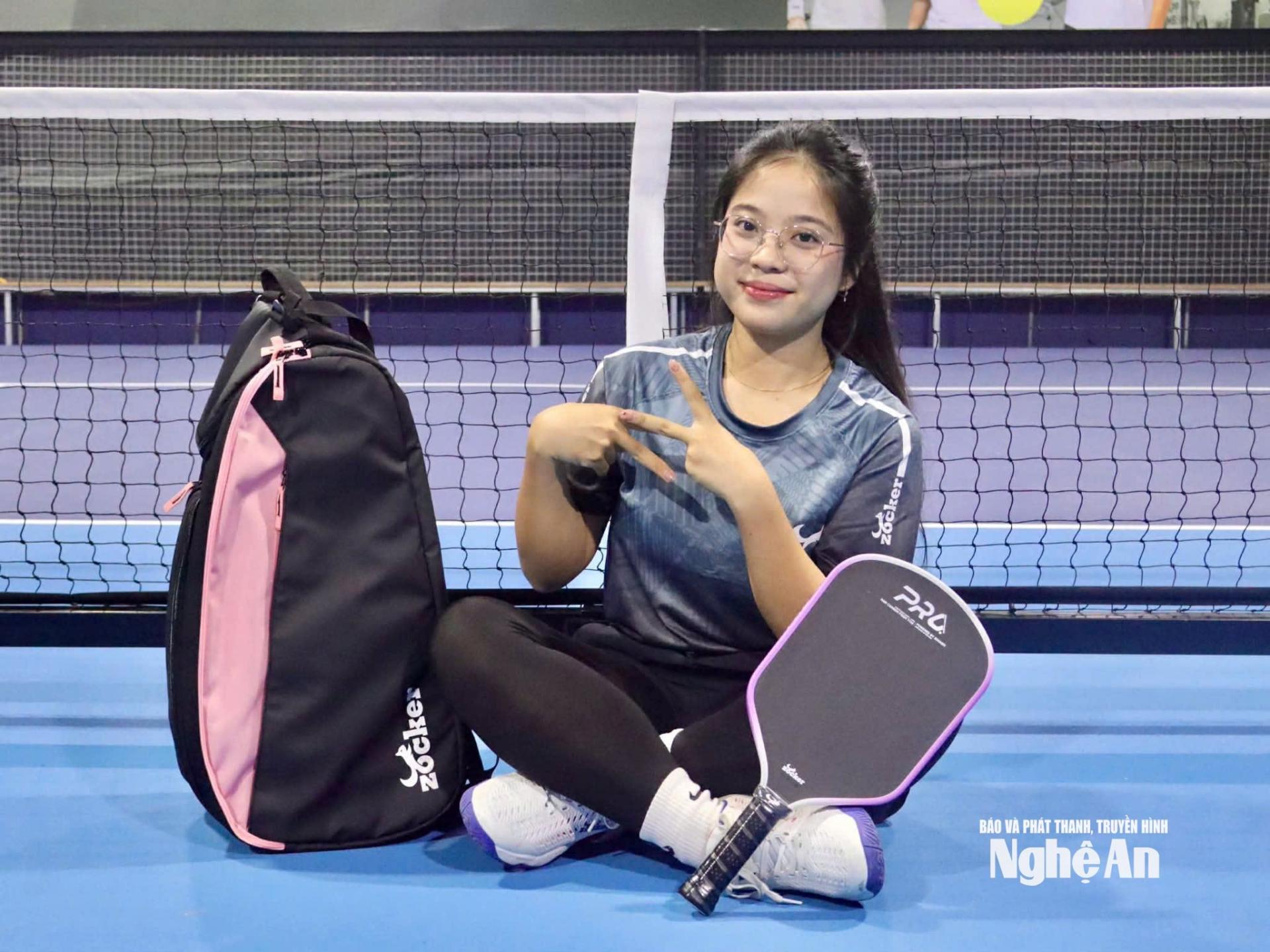 Thảo Nguyên tập luyện cho giải đấu sắp tới. Ảnh: NVCC