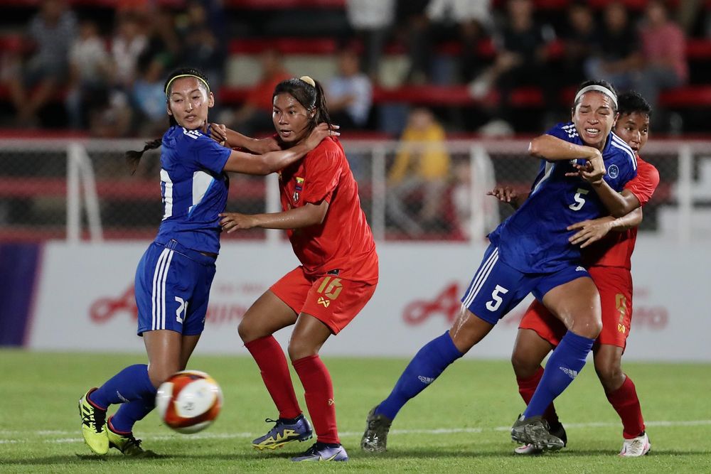 Địa chấn ở bóng đá nữ SEA Games 32 Philippines, đương kim vô địch AFF Cup, đội sẽ dự World Cup vào tháng 7 sắp tới, vừa nhận thất bại 0-1 trước Myanmar ở trận ra quân bảng A môn bóng đá nữ SEA Games 32 tối 3/5.