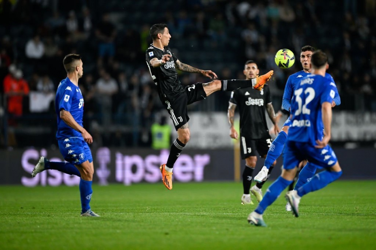 Juventus lép vế trước Empoli trong hiệp 1 (Ảnh: Getty)