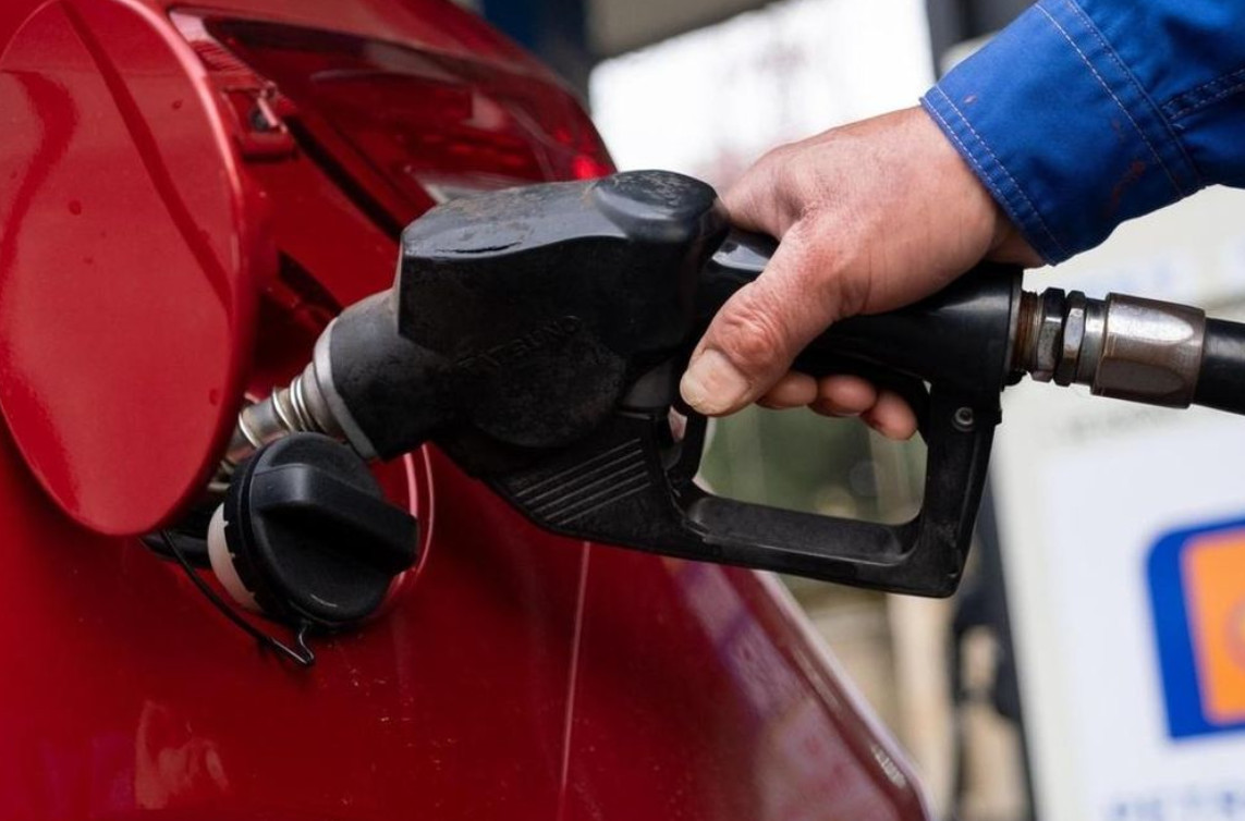Giá xăng dầu giảm mạnh ngay sau kỳ nghỉ lễ 30/4-1/5. 