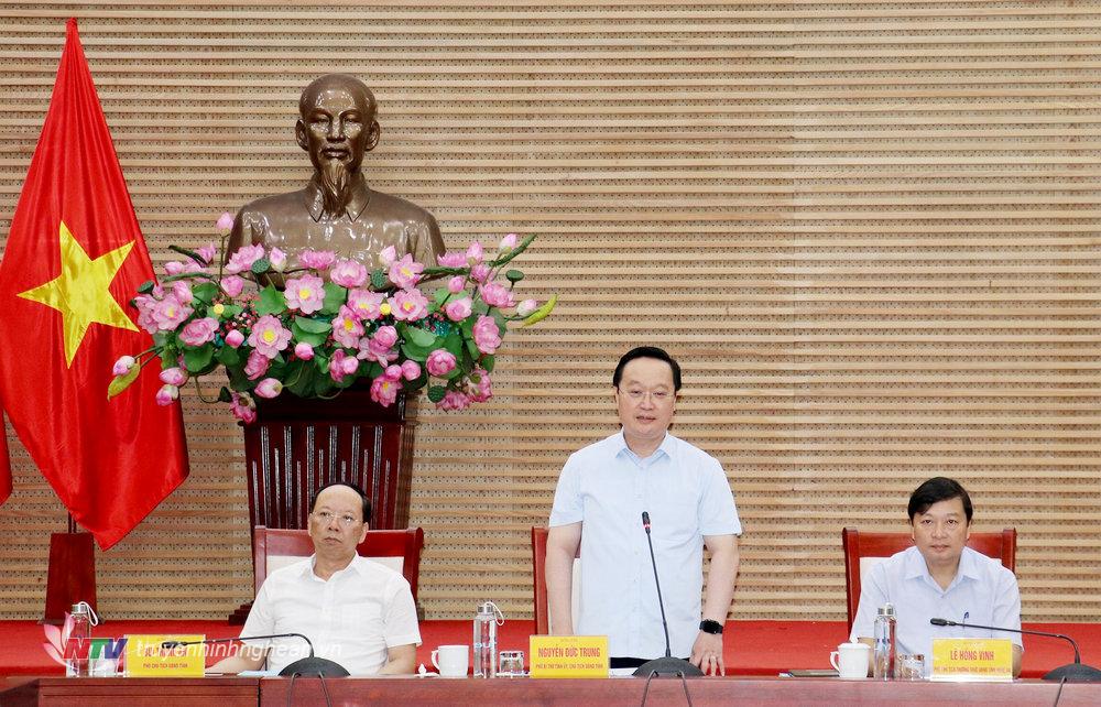Chủ tịch UBND tỉnh Nguyễn Đức Trung phát biểu kết luận hội nghị.