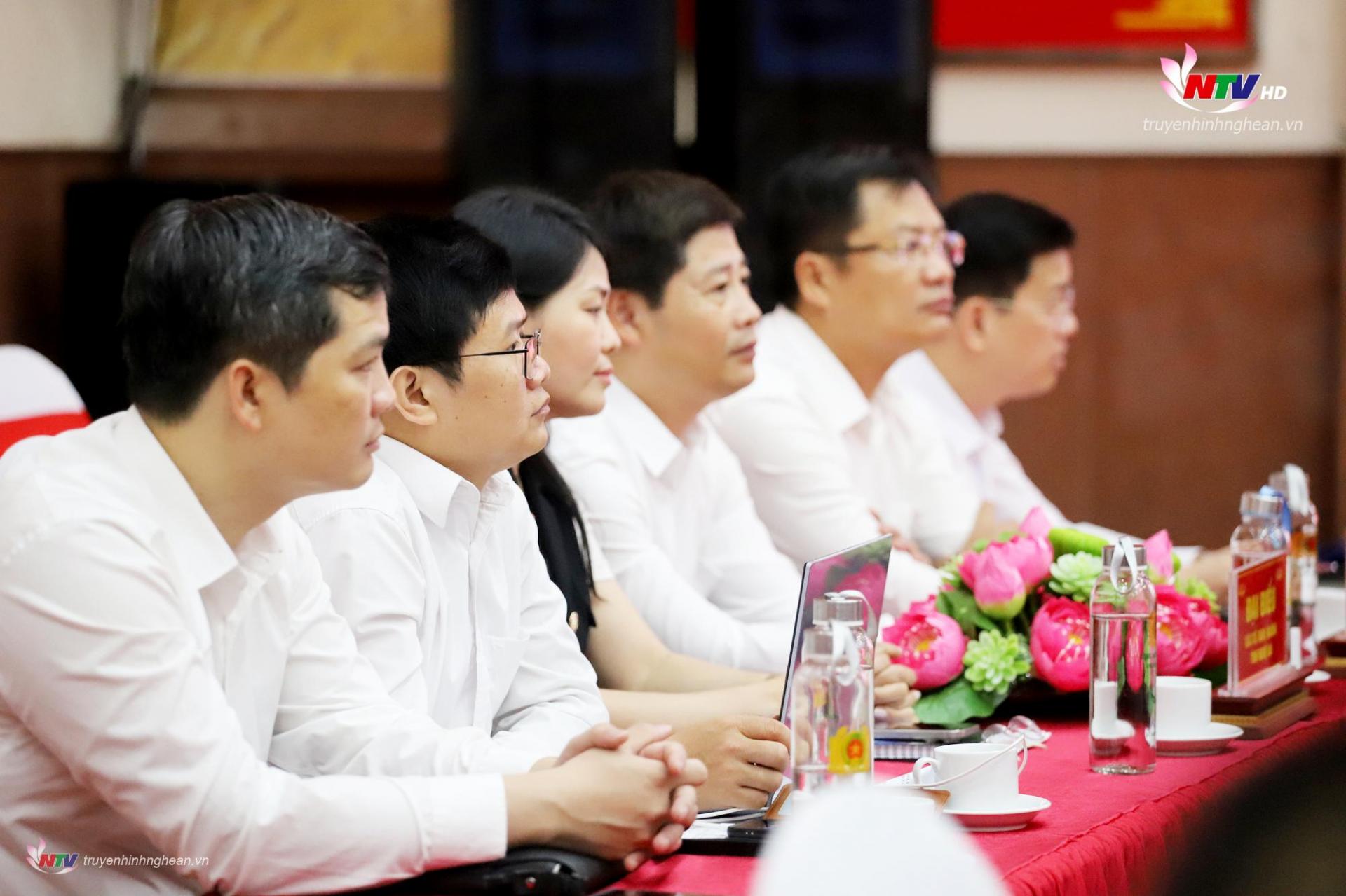 Các đại biểu dự hội thảo.