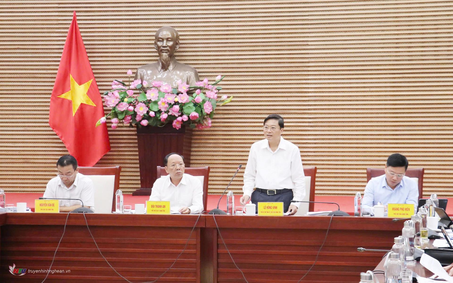 Chủ tịch UBND tỉnh Lê Hồng Vinh - Bí thư Đảng ủy UBND tỉnh phát biểu kết luận