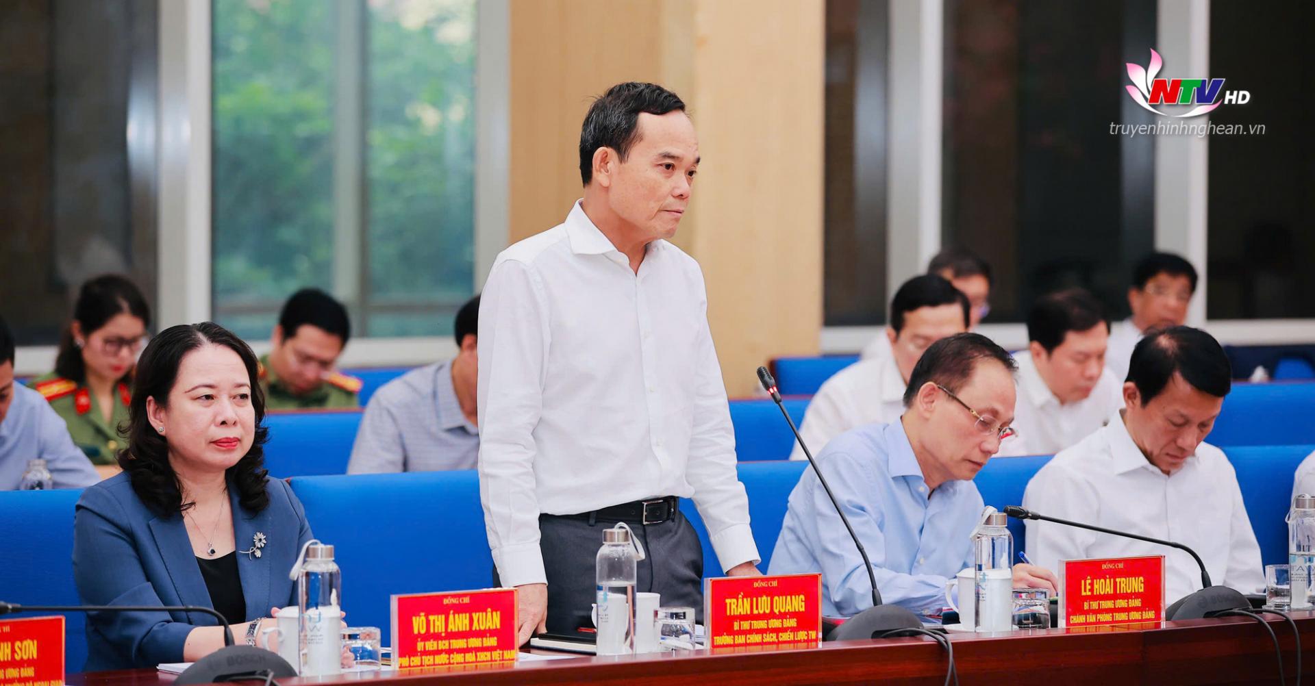 Đồng chí Trần Lưu Quang - Bí thư Trung ương Đảng, Trưởng Ban Chính sách, Chiến lược Trung ương phát biểu tại cuộc làm việc.