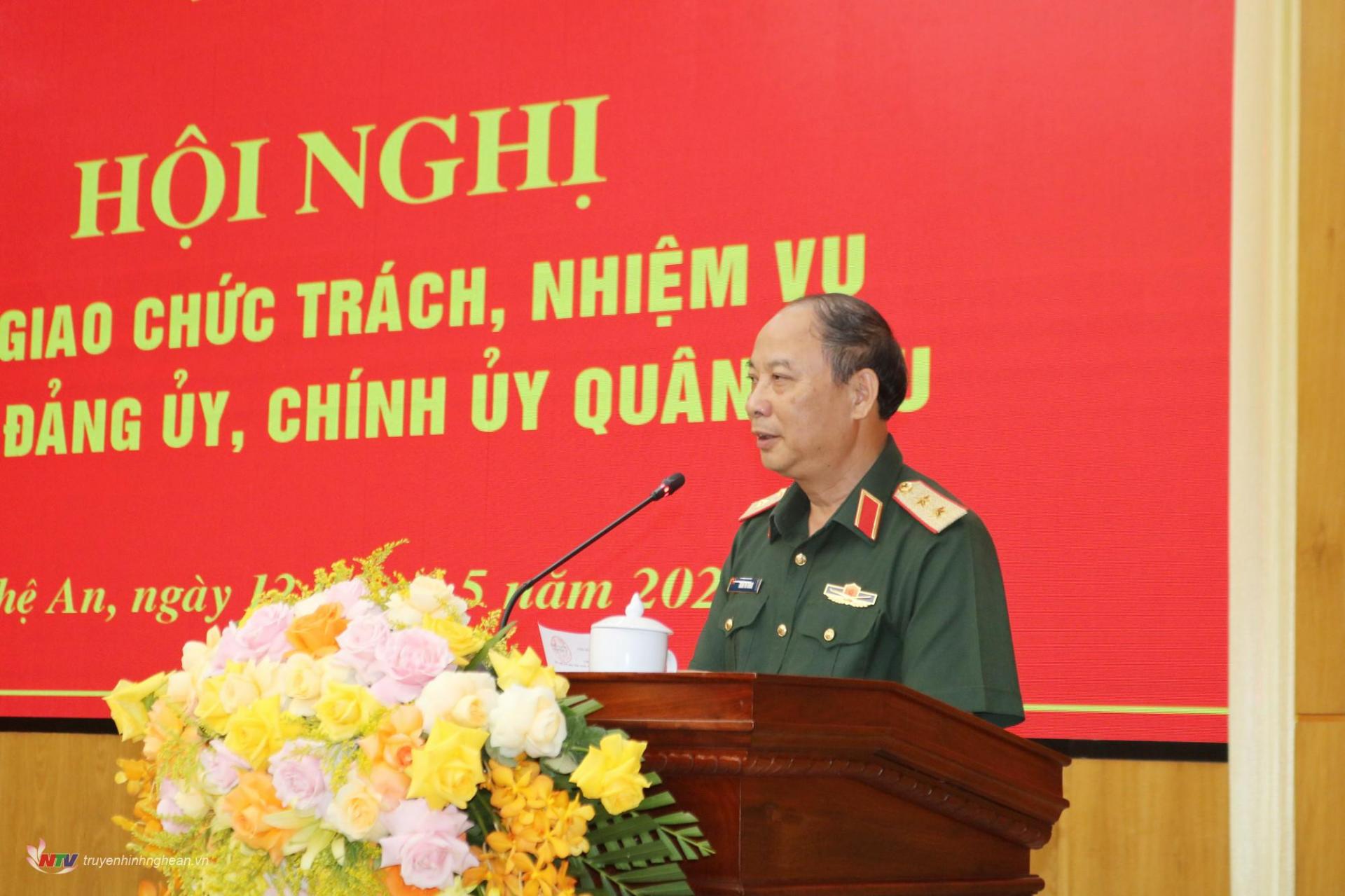 Trung tướng Trần Võ Dũng phát biểu tại hội nghị.