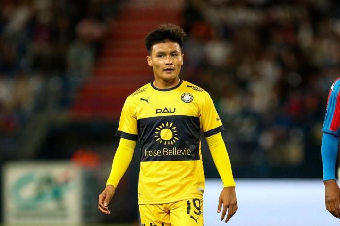 Quang Hải chia tay Pau FC sau 1 năm gắn bó