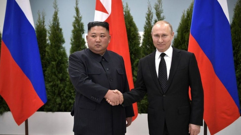 Tổng thống Nga Vladimir Putin và nhà lãnh đạo Triều Tiên Kim Jong-un. Ảnh: BBC