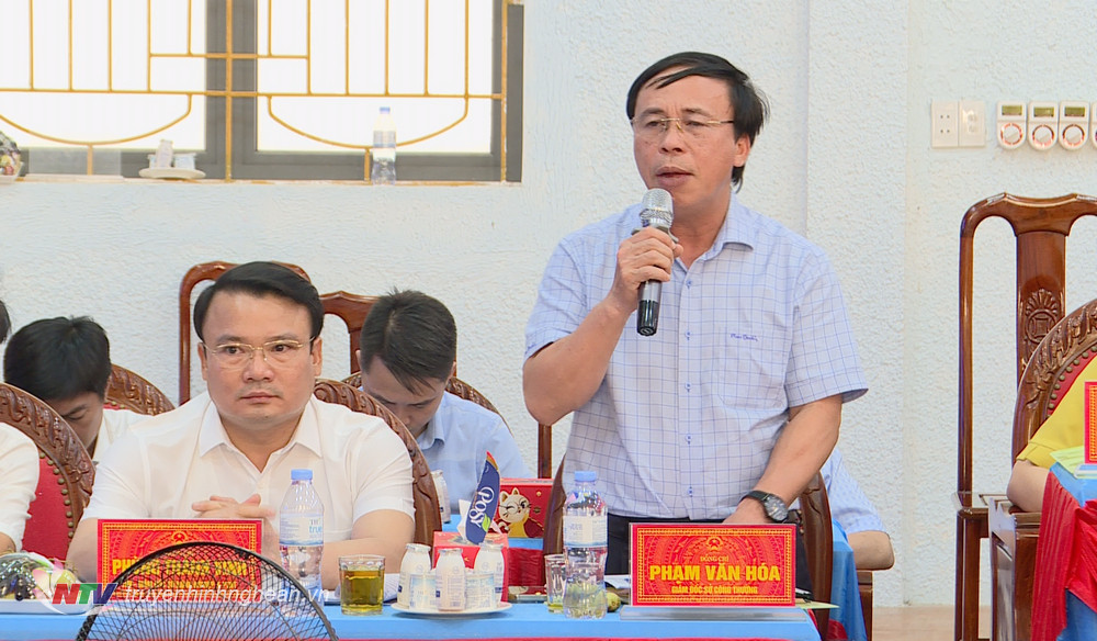 Giám đốc Sở Công thương Phạm Văn Hoá phát biểu tại buổi làm việc.