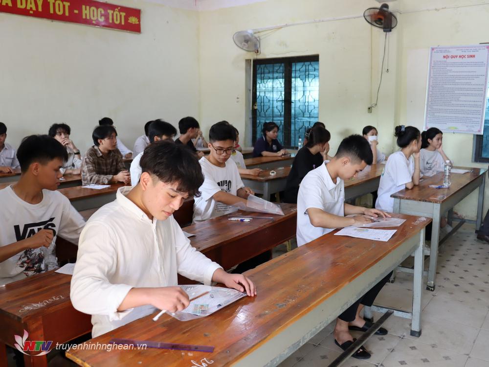Hơn 36.000 thí sinh Nghệ An bước vào kỳ thi tốt nghiệp THPT năm 2023